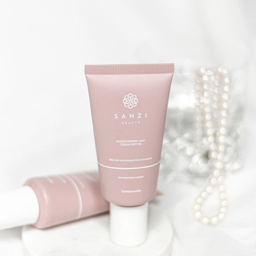 Moisturizing Day Cream SPF 50 50 ml.